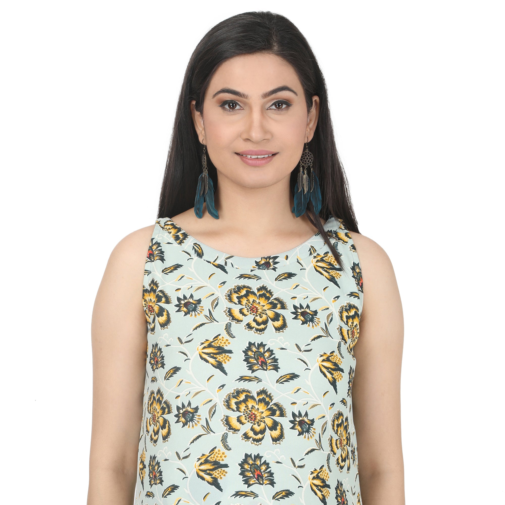 Long Dress: Light Mint Yellow Boat Shaped Neckline